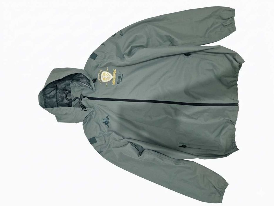 Leeds United geacă antrenament/ploaie