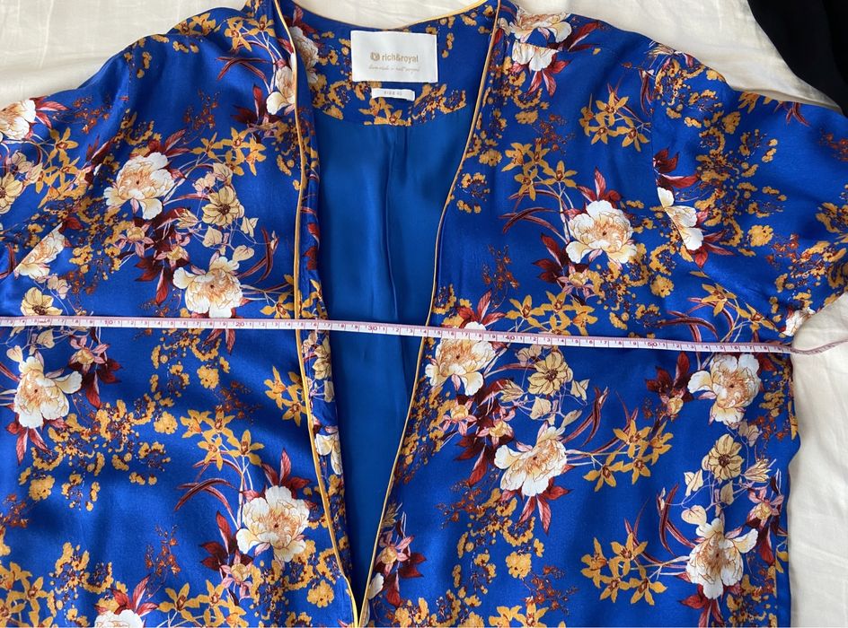 Дамско Кимоно Rich&Royal  Размер 42, уголемен - става за L, XL и XXL