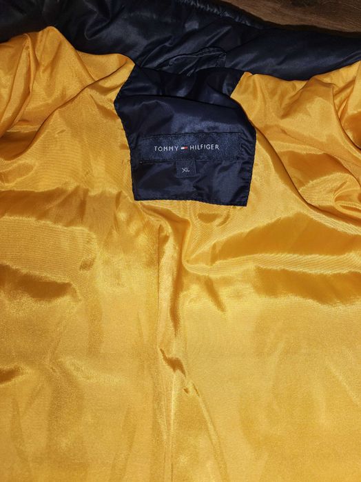 Зимно мъжко яке Tommy Hilfiger размер ХL