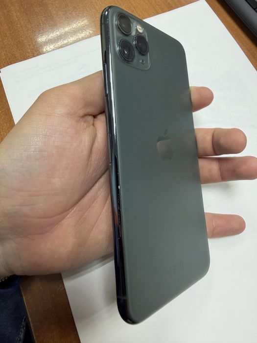 iPhone 11 pro max 256gb Midnight green