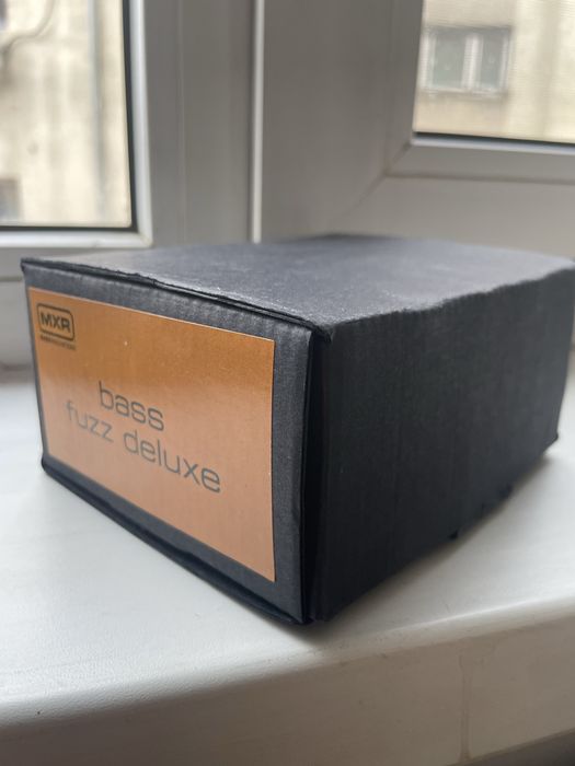 Eartquaker devices-MXR-Walrus