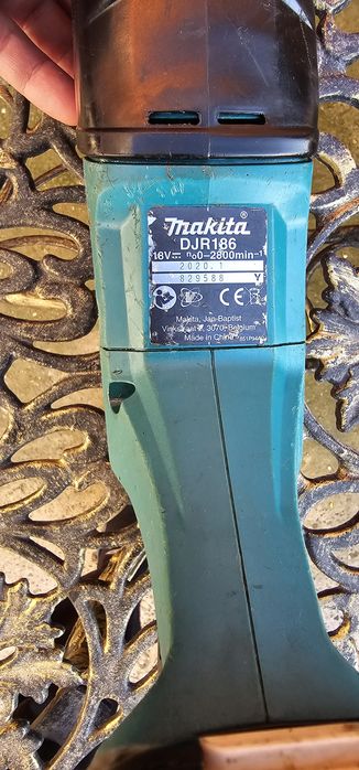 ferăstrău sabie makita