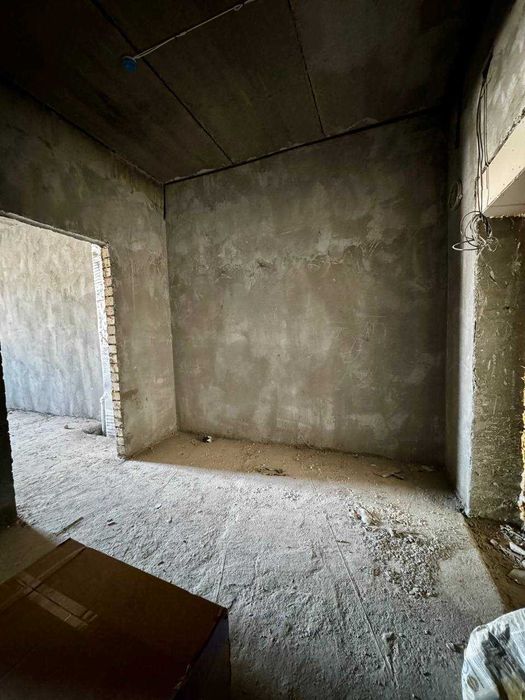 Срочно! 1/11/11 Новостройка! 50м2 Коробка. ЖК Оби Хаёт. Джаркурганская