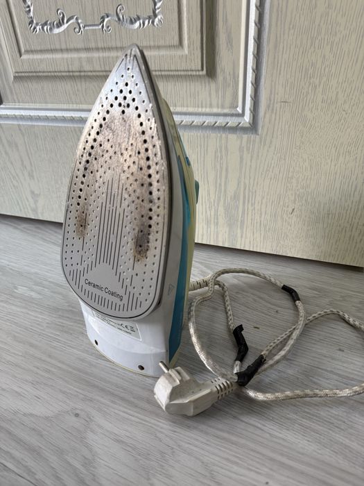 Отдам утюг рабочий