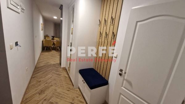 Дава се под наем Тристаен апартамент в Бургас, Сарафово - 125 кв.м за 1275 € - Снимка #6