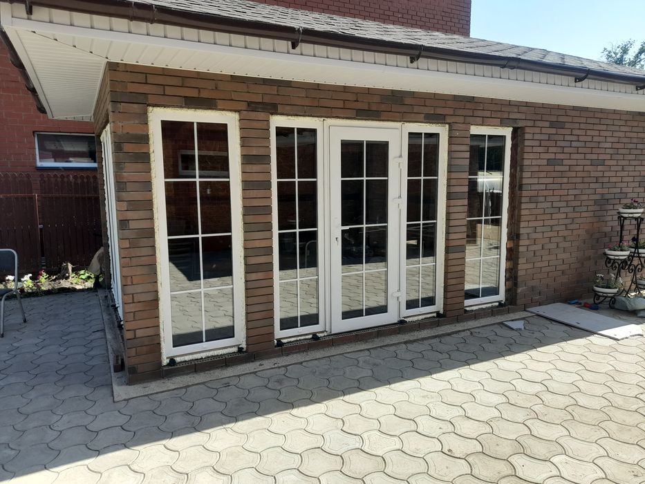 Окна ,двери,  витражи.