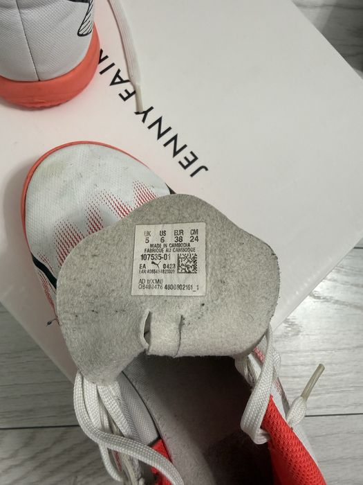 Ghete de fotbal Puma,marimea 38