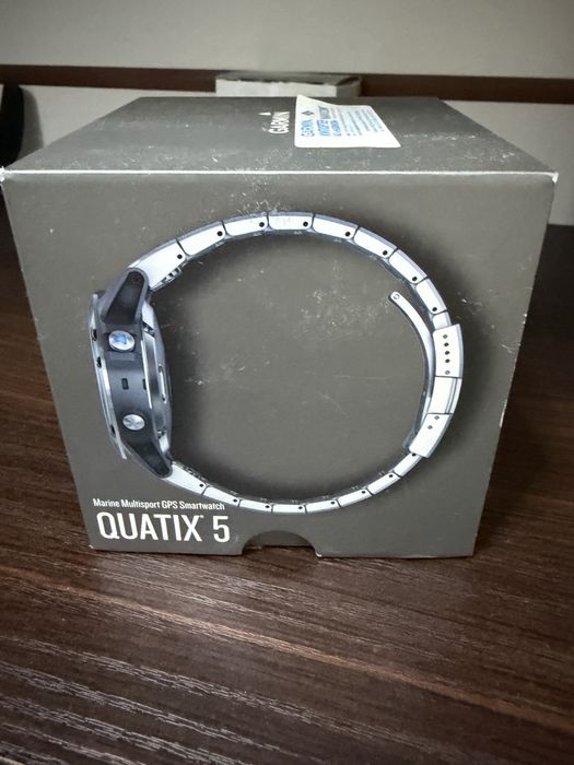 Продам часы GARMIN