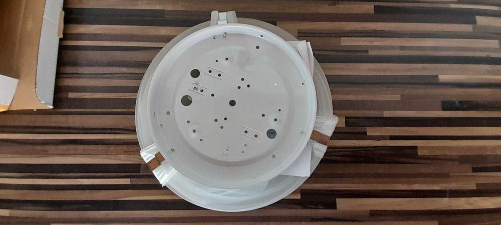 Плафон за таван - нов