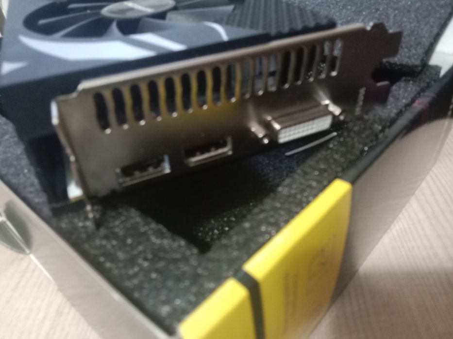 Продам видеокарту