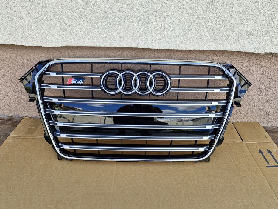 Grila centrala Audi A4 S4 B8 facelift 2012-2015 NOUA