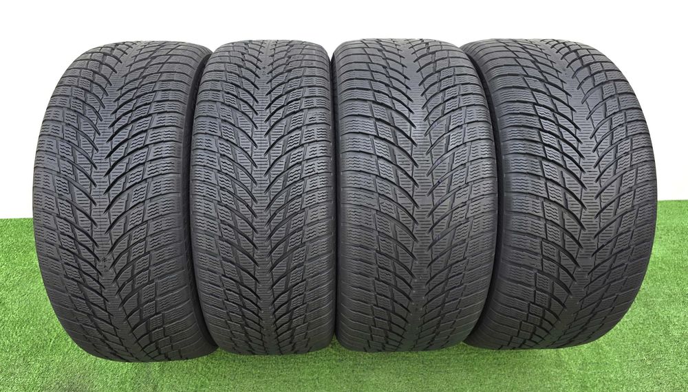 4бр. Пакет 225/45/19 и 255/40/19 NOKIAN WR Snowproof P- зимни