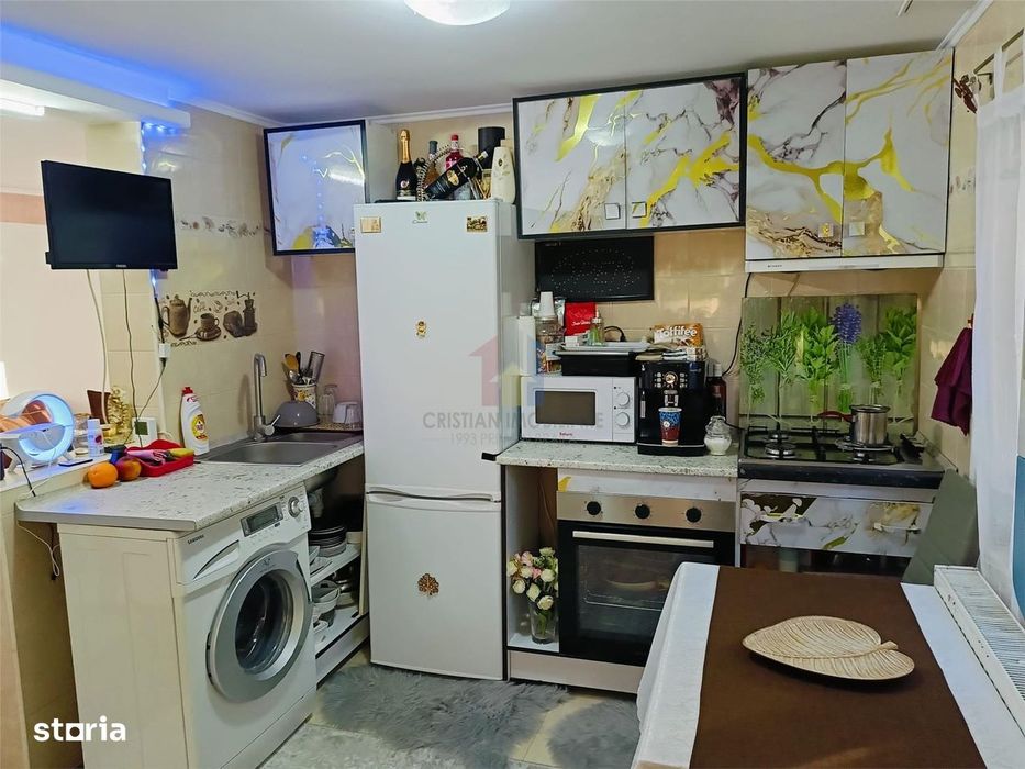 Casa 90 mp, 2 camere, baie, toate utilitatile, Islaz - Plantelor