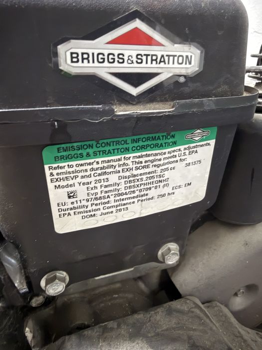 Снегоуборочная машина