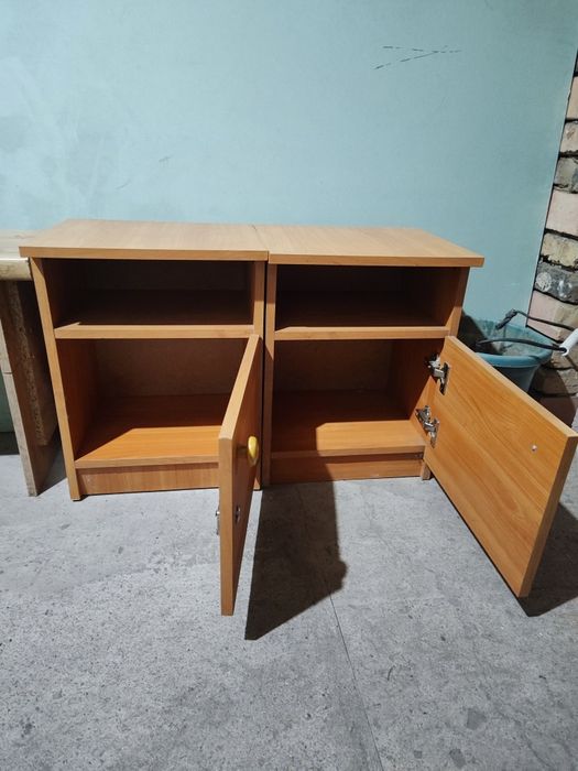 Тумбочки прикроватные 2шт