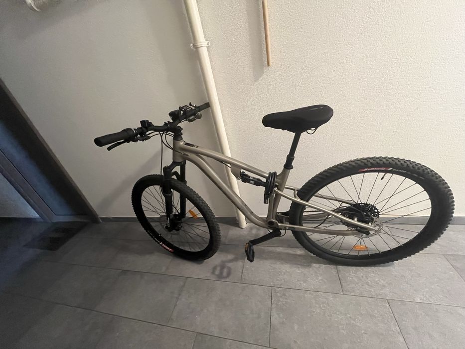 Vand bicicleta .