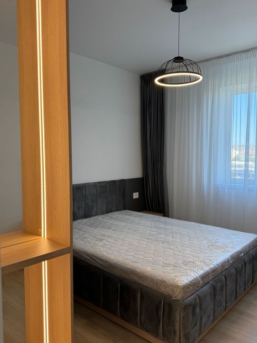 Apartament 3 camere de închiriat - Prima Oneștilor