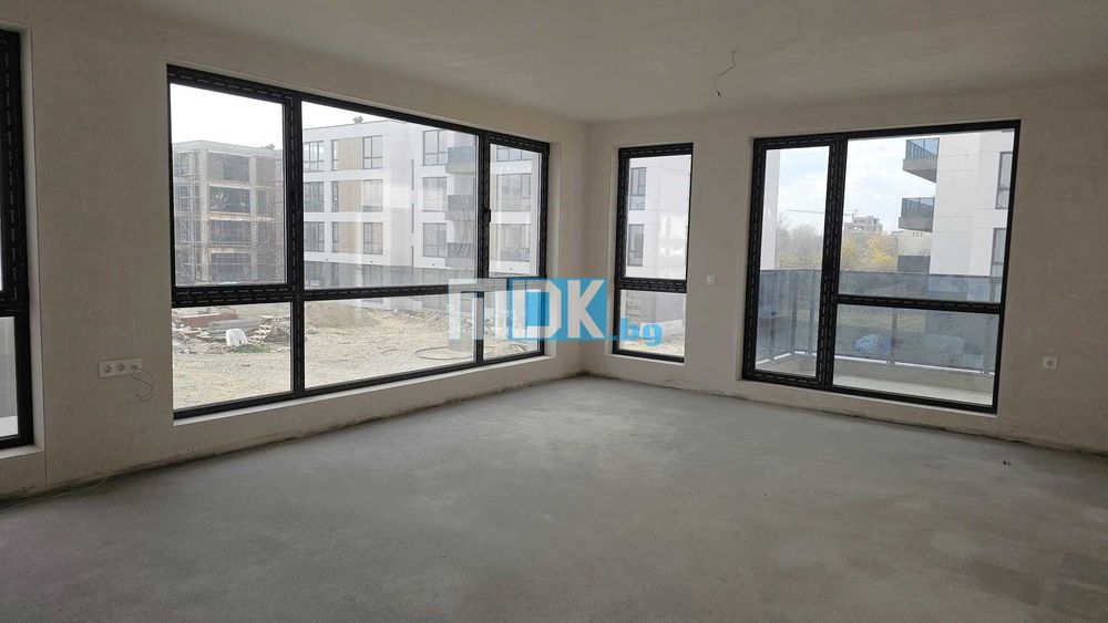 Продава се Тристаен апартамент в Пловдив, Остромила - 116 кв.м за 738 €/кв.м - Снимка #1