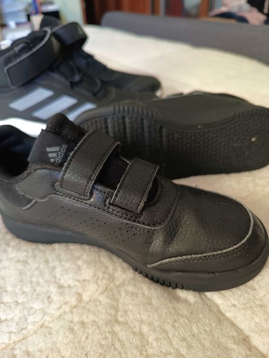 Детски спортни обувки, ботуши Adidas