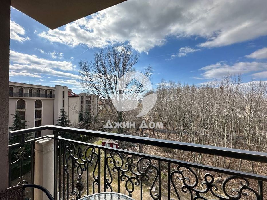 Продава се Тристаен апартамент в к.к. Слънчев бряг - 64 кв.м за 1076 €/кв.м - Снимка #11