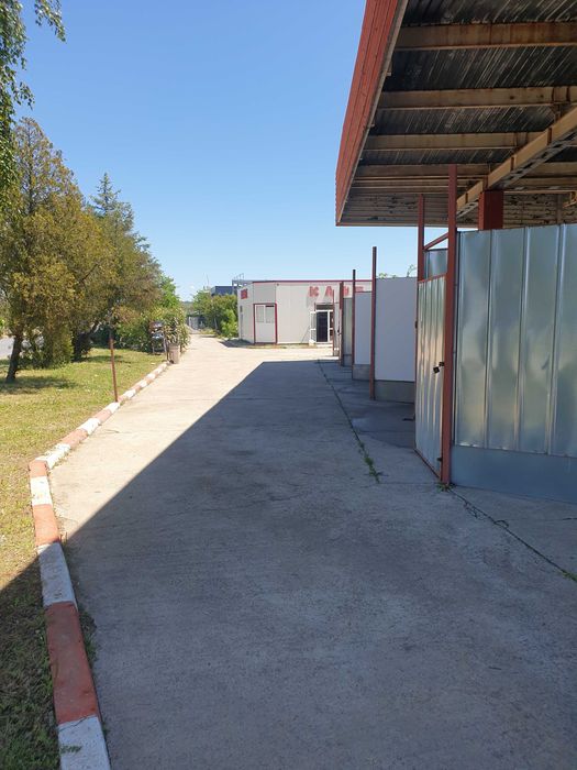 Продава се Промишлена сграда в Ямбол, Зорница - 2000 кв.м за 9 €/кв.м - Снимка #3