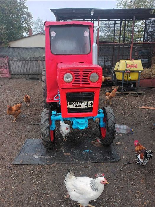 Tractor de vie 445