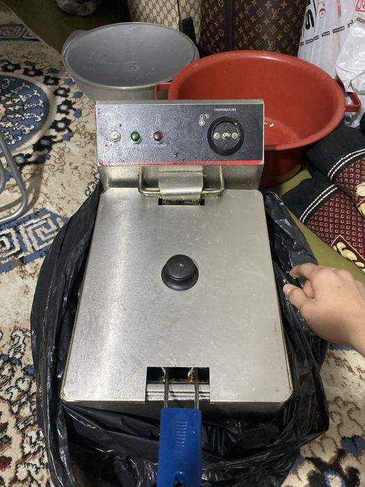 чуть чуть нужно помыт а так нормольно