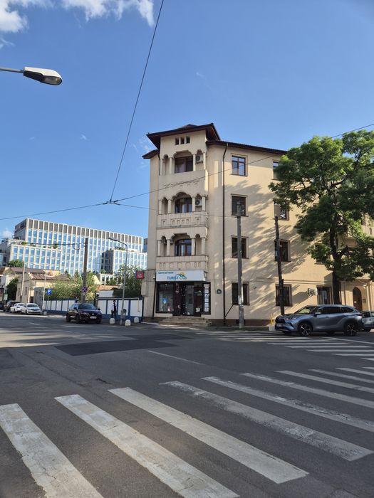 Spatiu comercial, langa metrou Tineretului - Parcul Carol