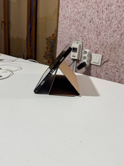 Samsung Galaxy Tab A9+ 5G 1 yil ishlatilgan, ideal holat