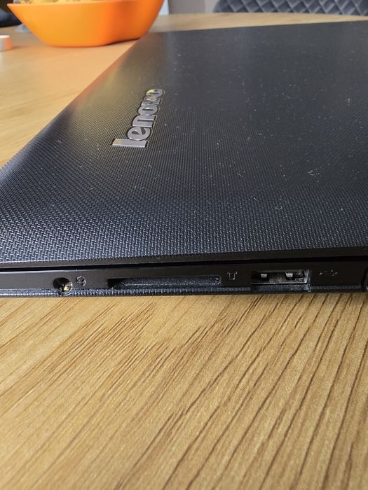 Lenovo G50. Леново. Лаптоп. Топ състояние
