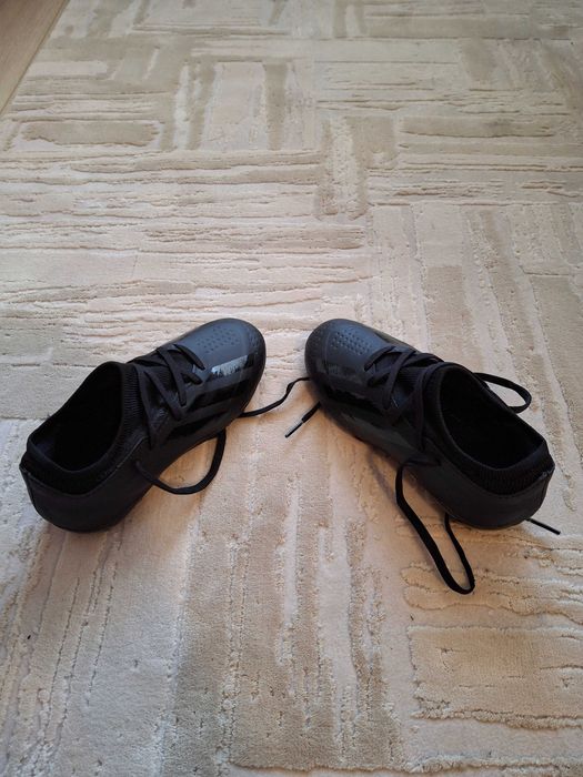 Adidas Crazyfast de fotbal cu crampoane, marimea 32