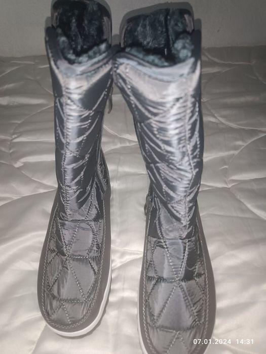 Дамски Топли Ботуши.