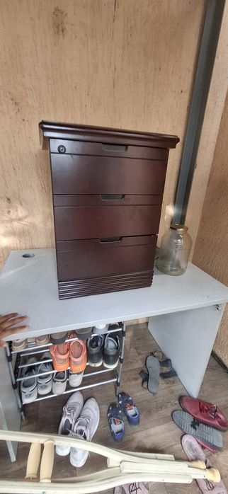 Продам тумбу для офиса