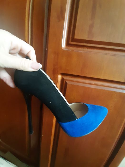 Продам туфли лодочки