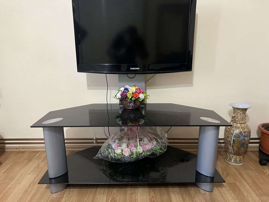 Masa cu stand pt TV