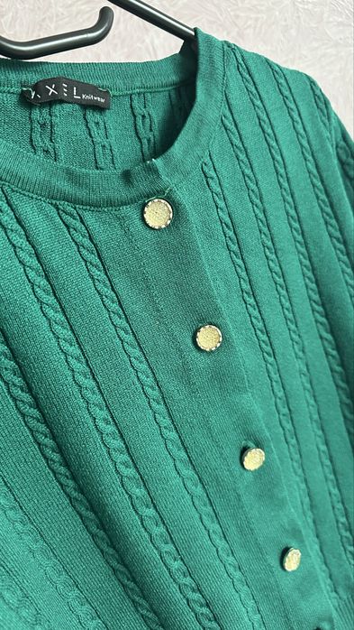 Продам кофту женские