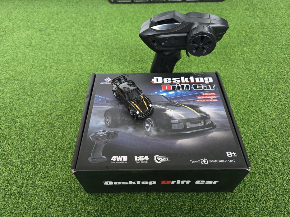 Porsche drift количка 1:64 дрифт радиоуправляема