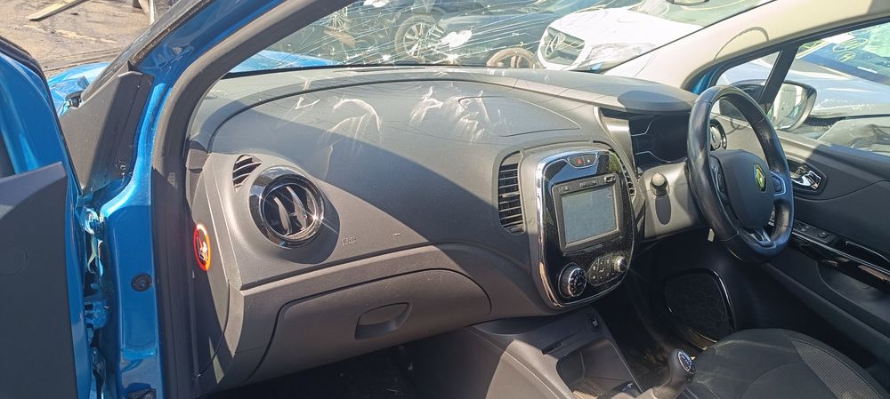 Dezmembrez Renault Captur (J87) [Fabr 2013-2017]