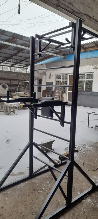 Turnik , brus , press , arjumaniya uchun trenajor