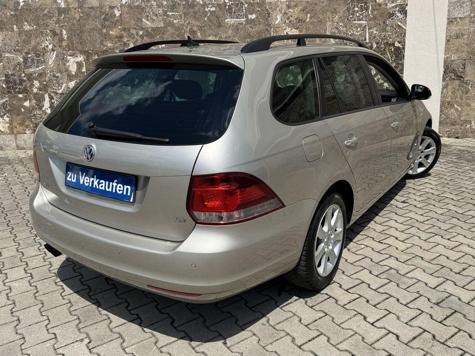 VW Golf Plus 2013•Climatronic•Scaune incalz•Navi•Senzor p•8 Roti•