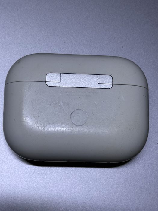 Airpods pro 2 lightening кейс
