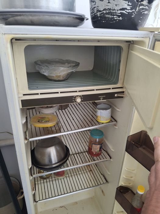 Холодильник тоңазытқыш