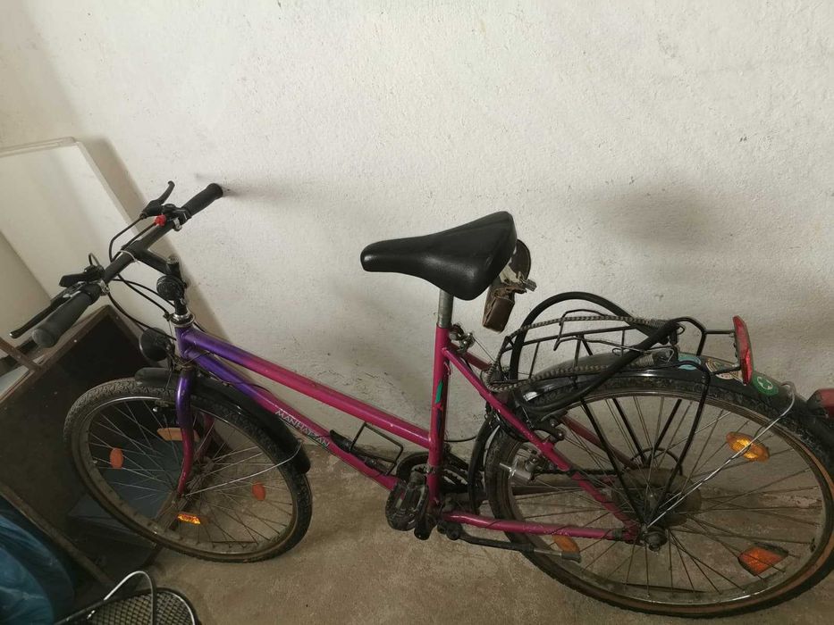 Bicicleta de vanzare, pret negociabil