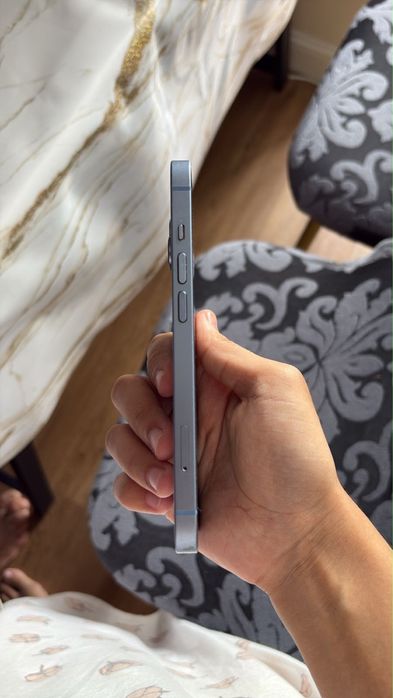 Продается IPhone 14 128 gb