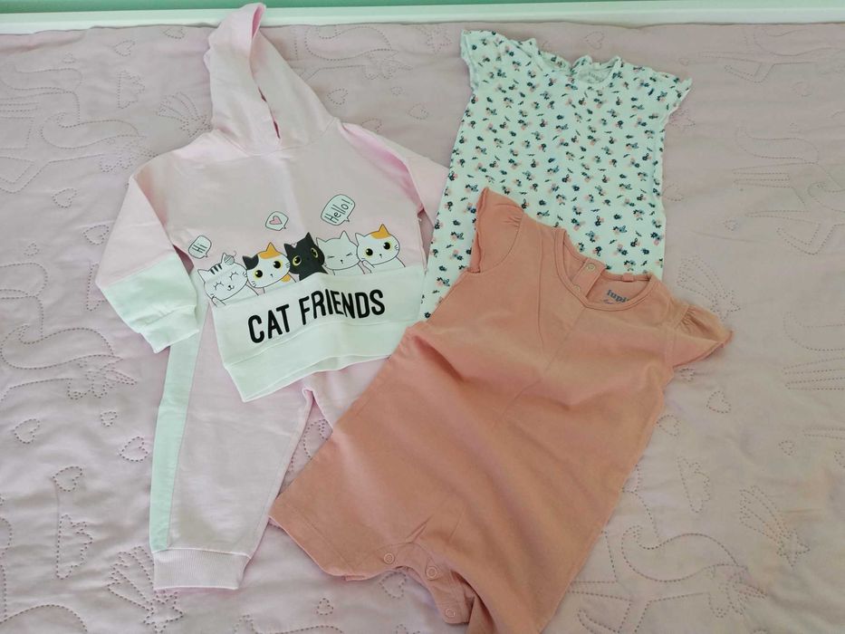 Бебешки дрехи за момиче 0-12 месеца