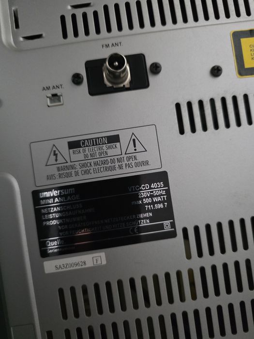 Universum VTC-CD 4035 de mare putere