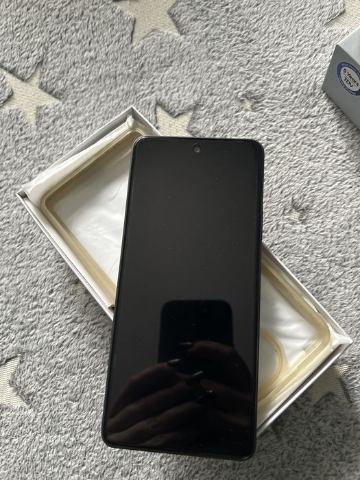 Телефон Pova neo 7