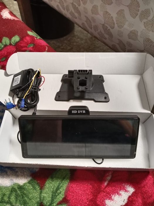 Продам универсальный андроид магнитола видеорегистратор