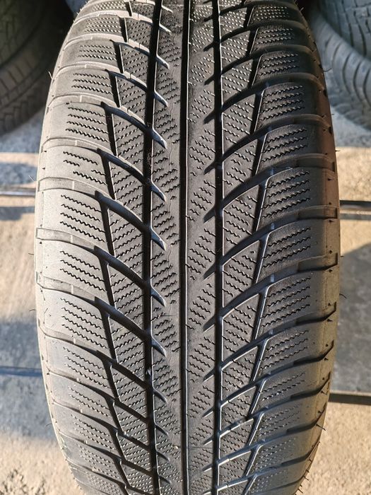 1 anvelopa 225 55 17