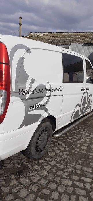 Vând Mercedes Vito